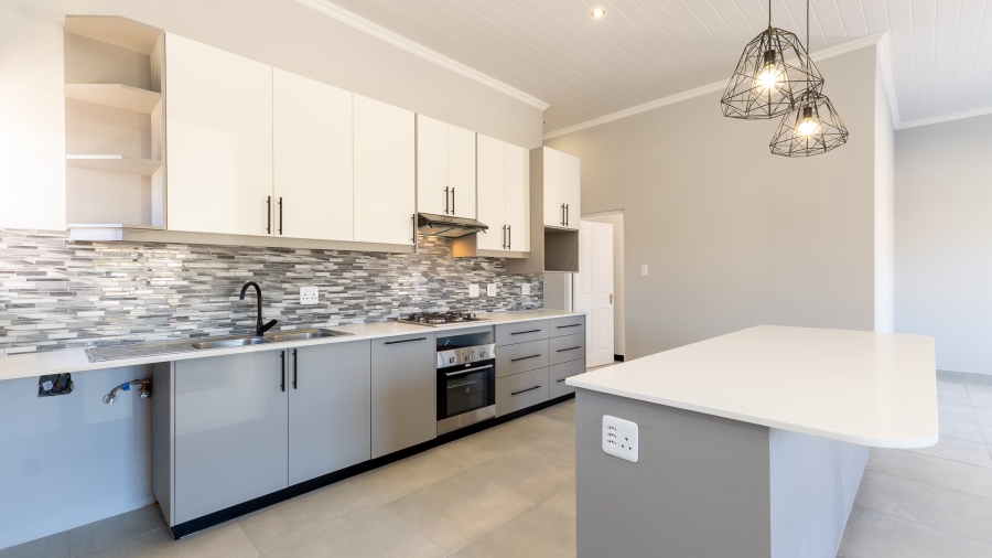 3 Bedroom Property for Sale in Albertinia Western Cape